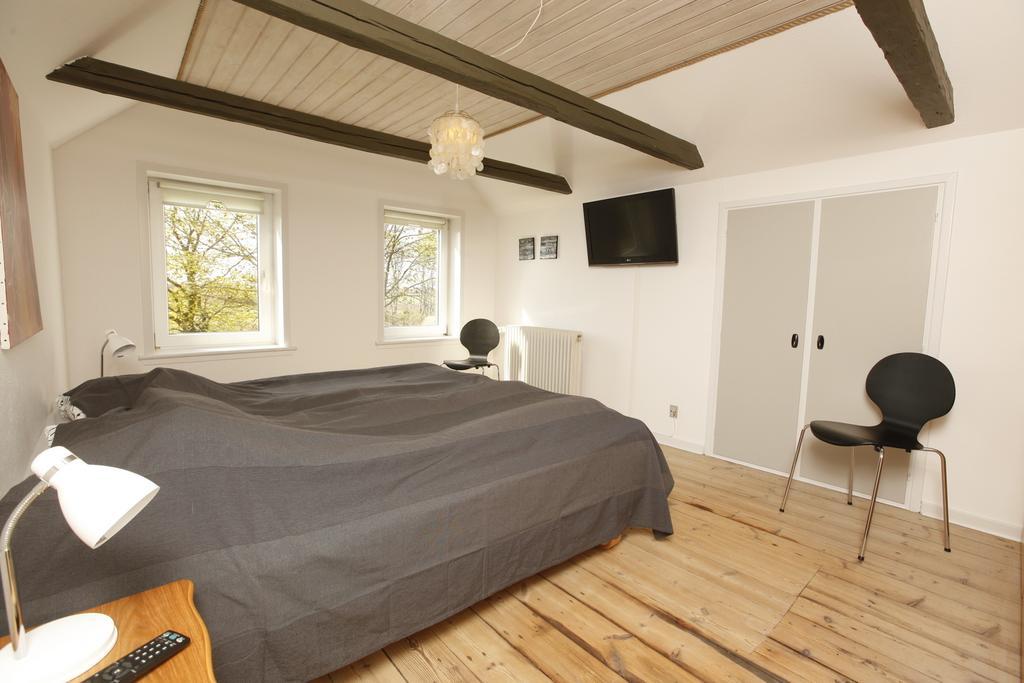 Loftgard Bed And Bath Apartman Ovtrup Szoba fotó